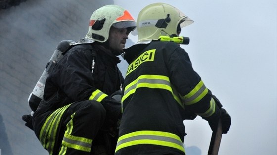V Plzni likvidovali hasiči požár sauny. (Ilustrační snímek)