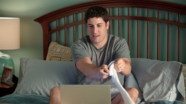 Jason Biggs ve filmu Prci, prci, prciky: kolní sraz (2012)