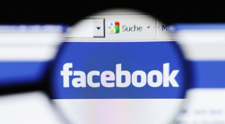 Na více ne milion dolar si po vstupu firmy na burzu pijde zhruba tisícovka zamstnanc Facebooku.