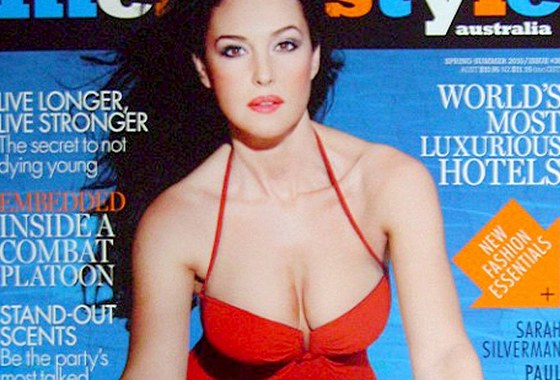Monica Bellucci na titulní stran australského asopisu Men's style (2010)