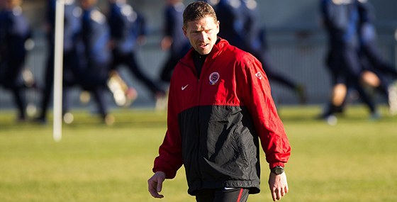 Trenér sparanských fotbalist Martin Haek na zaátku pípravy.