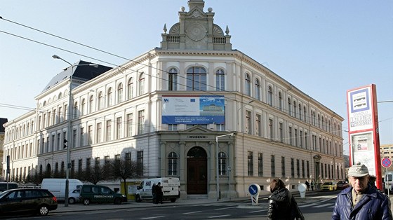 Zrekonstruovaná budova muzea v Ústí nad Labem.