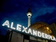 V nkupn galerii U Alexe na berlnskm nmst Alexanderplatz na vs ek 180...