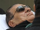 Oetovatelé piváí bývalého egyptského prezidenta Husní Mubaraka k soudu (5.