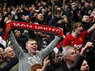 DNESKA SLAVÍME MY! Fanouci Manchesteru United oslavují výhru 3:2 nad mstským