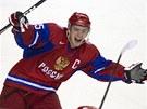 Ruský kapitán Jevgenij Kuzncov se raduje z vítzného gólu.