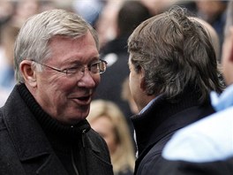 MRAIT SE NA SEBE NEBUDEME. Alex Ferguson a Roberto Mancini sice trénují dva