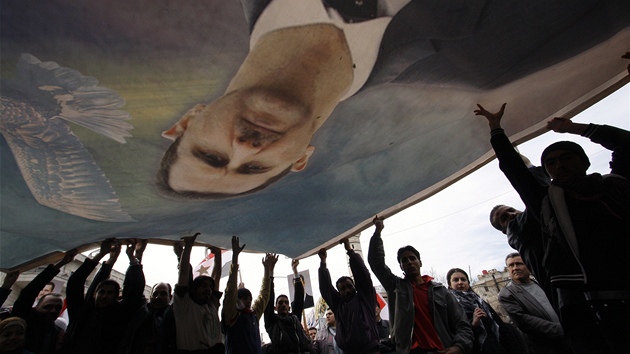 Demonstrace na podporu syrskho prezidenta Bara Asada (2. ledna 2012)