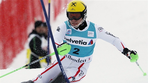 Rakuan Marcel Hirscher bhem slalomu SP v Adelbodenu.