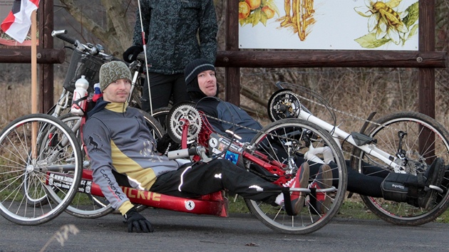 Na slavnostní otev�ení cyklostezky z obce Pátek do Pod�brad p�ijeli i vyznava�i