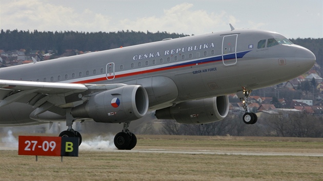 V březnu 2009 přistál na českobudějovickém letišti vládní speciál Airbus A 319.