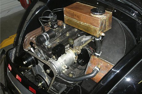 Mercedes- Benz 170 H