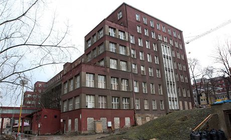 Bývalá nemocniní budova patí mezi nejvýraznjí zástupce moderní monumentální architektury v Ústí nad Labem.