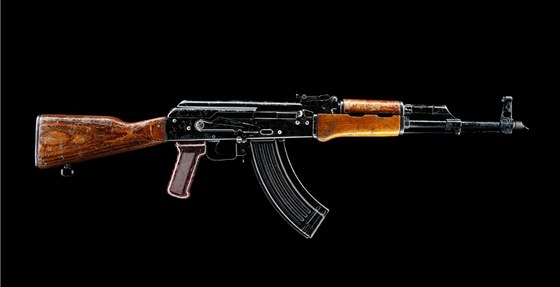 Ruská automatická puka AK-47 Kalanikov