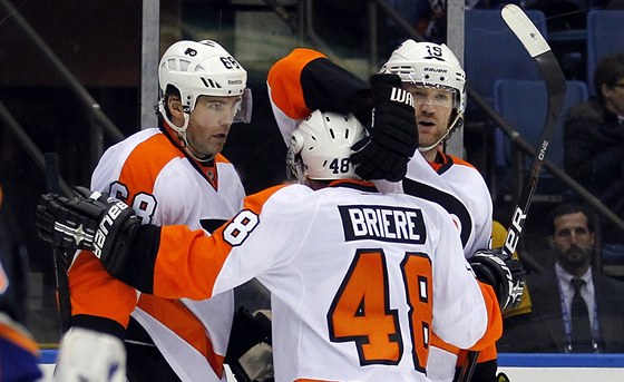 Jaromír Jágr, Danny Briere a Scott Hartnell. Z téhle trojice je Philadelphii k dispozici jen posledn jmenovaný.