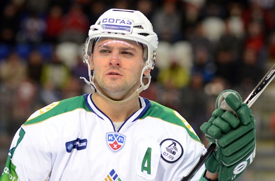 Alexandr Radulov. Po pestupu do CSKA Moskva je jedním z nejlépe placených hokejist svta.