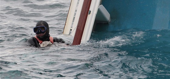 Záchraná u ztroskotané lodi Concordia (16. ledna 2012)