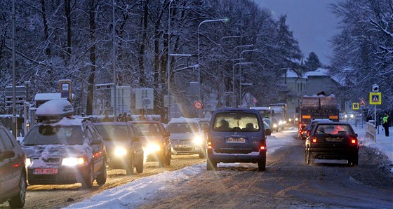 Ostravu kvli oprav Svinovských most suují dopravní komplikace. Na