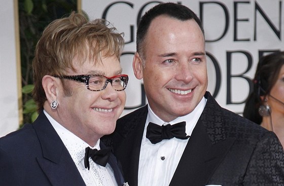 Elton John s partnerem Davidem Furnishem