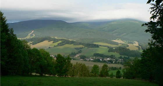 Údolí eky Blé a obec Blá pod Praddem.