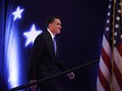 Mitt Romney bhem pestávky pi pedvolební televizní debat v Myrtle Beach v