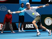 ZA VHROU. Tom Berdych je na Australian Open u ve tetm kole.