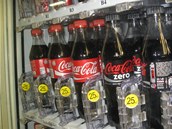 Npoje v automatu po zven DPH vrazn zdraily. Napklad coca-cola namsto