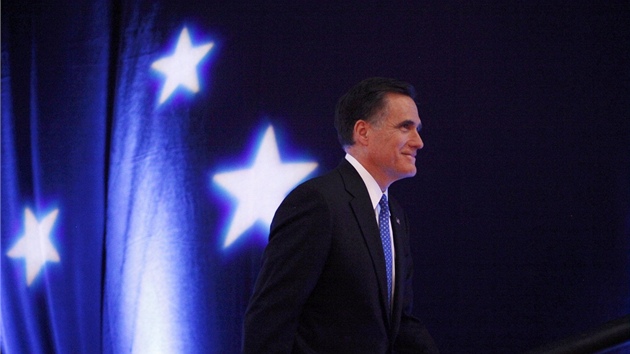 Mitt Romney bhem pestávky pi pedvolební televizní debat v Myrtle Beach v