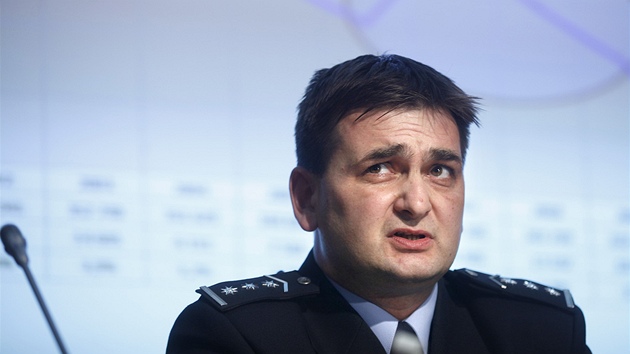 Nmstek pro kriminln policii Martin ervek na tiskov konferenci k vvoji kriminality (19. ledna 2012)