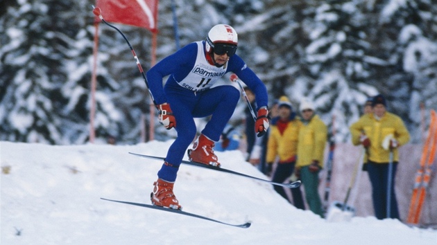 Rakouský sjezdař Franz Klammer při Světovém poháru v Schladmingu.