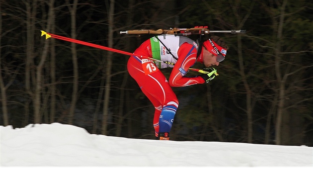 Michal lesingr v závod Svtového poháru v Novém Mst. eský biatlonista