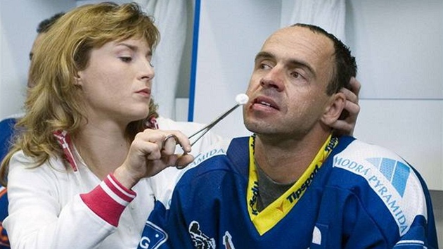 Lenka Krobotová a Petr Forman - seriál Poslední sezona - Lenka Krobotová a