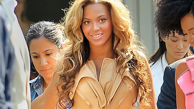 Thotná Beyoncé na týdnu módy v New Yorku (2011)