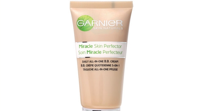 zkrálující balzám Miracle Skin Perfector, Garnier