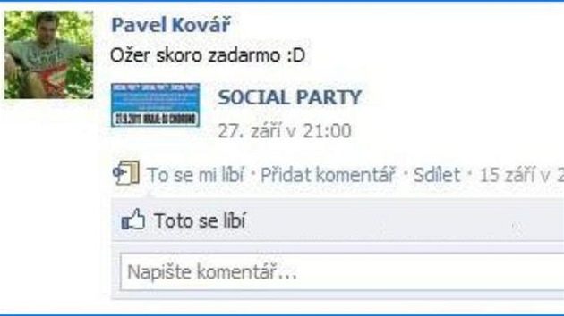 Jeden z facebookových status editele základní a mateské koly ve Ptení na...