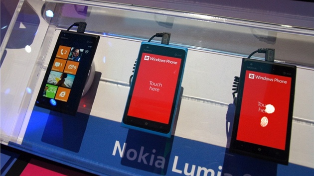 Nokia Lumia 900