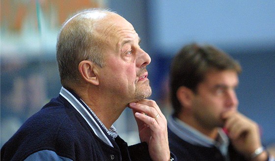 Hokejov trenr Marek Skora
