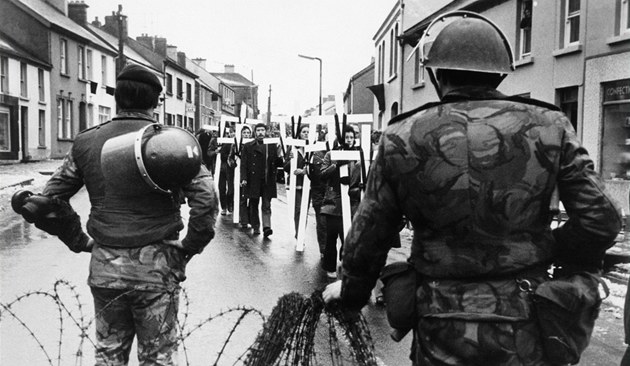 Britský tajný agent v IRA přinesl víc škody než užitku, ukázalo vyšetřování