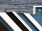 Ztroskotaná lo Costa Concordia u beh ostrova Giglio. (24. ledna 2012)