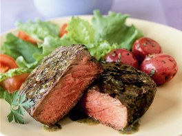 Steak ze svkov se saltem a salsou verde