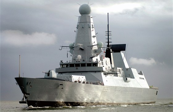 HMS Dauntless na snímku z roku 2009