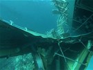 Pokroucené útroby ztroskotané lodi Costa Concordia (31. ledna 2011)