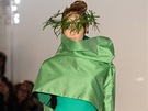 Model z kolekce Maurizio Galante Haute Couture jaro - léto 2012