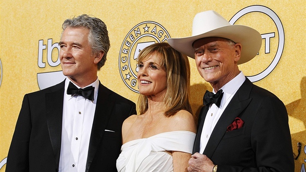 Patrick Duffy, Linda Grayová a Larry Hagman 