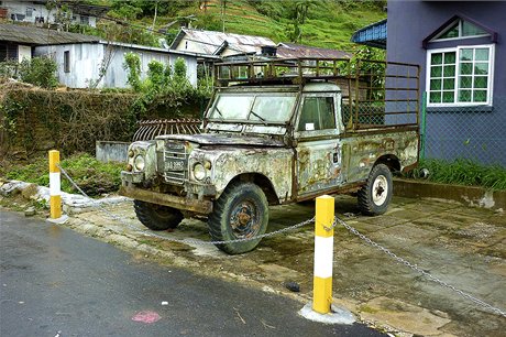 V Malajsii jsou k vidn tm vechny historick modely Land Roveru.