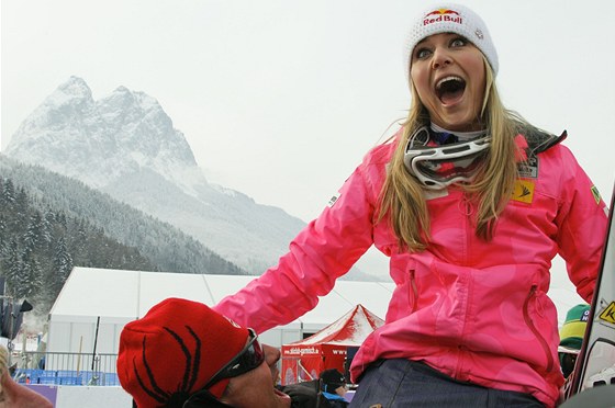 POPADESÁTÉ. Lindsey Vonnová vyhrála v Garmisch-Partenkirchenu padesátý závd SP