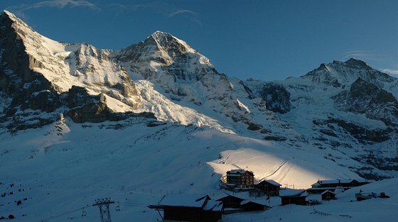 Lyask oblast Jungfrau s vce ne dvma stovkami kilometr sjezdovek je