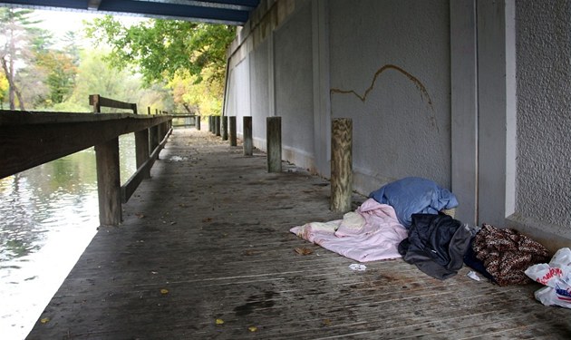 Zemřel bratr Madonny, roky žil na ulici jako bezdomovec alkoholik