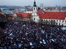 Protesty na bratislavském námstí SNP.