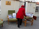 Akce zaala, ped budovou velvyslanectví je klid (6. února 2012)